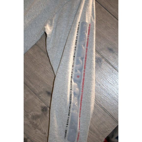 Vintage Hard Rock Café Toronto Gray Long Sleeve Tee size Large - Picture 4 of 5